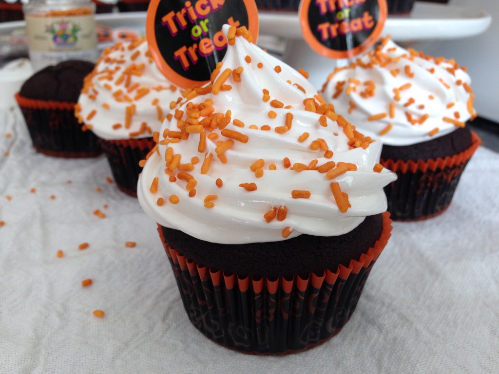 Devil’s Food Cupcakes w/ Marshmallow Frosting for Halloween