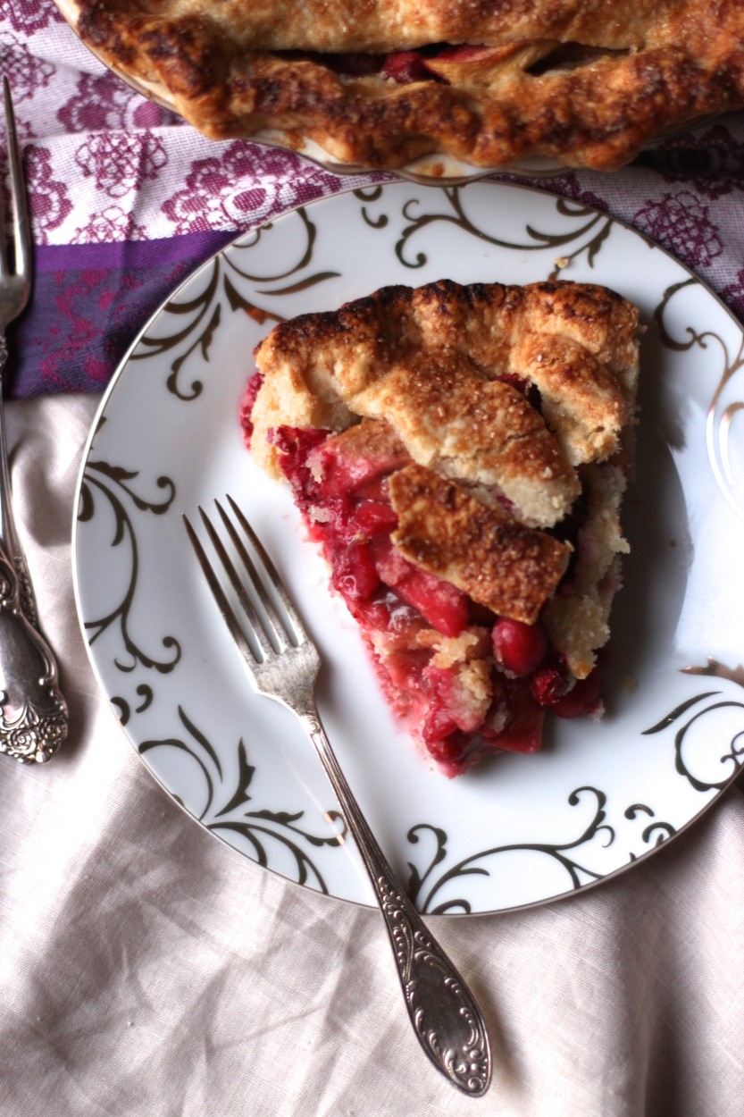 Cranberry-Pear-Pie-gluten-free-dairy-free-vegan-from-jessicas-kitchen
